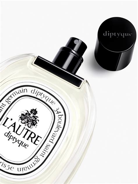 l'autre eau de toilette.